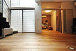 東京都のコーポラティブ住宅にご採用頂いたシルキーメープルフローリング画像（品番：SM-06）